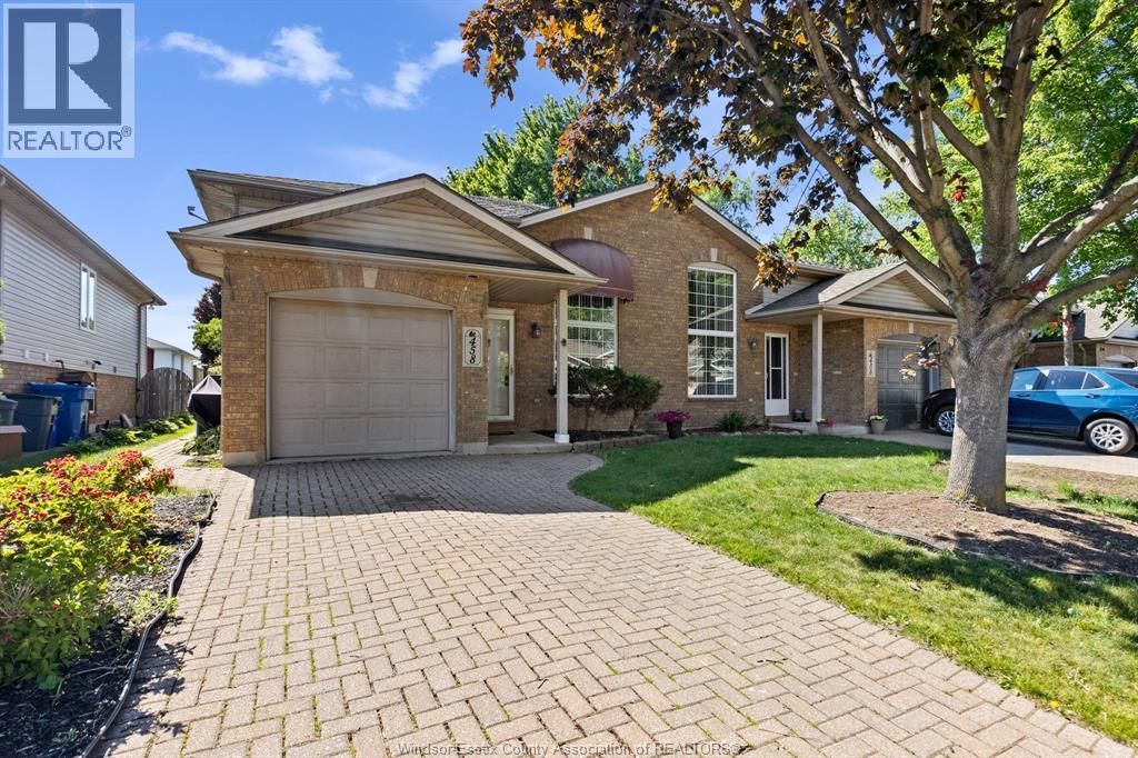 458 Merrill, Lasalle