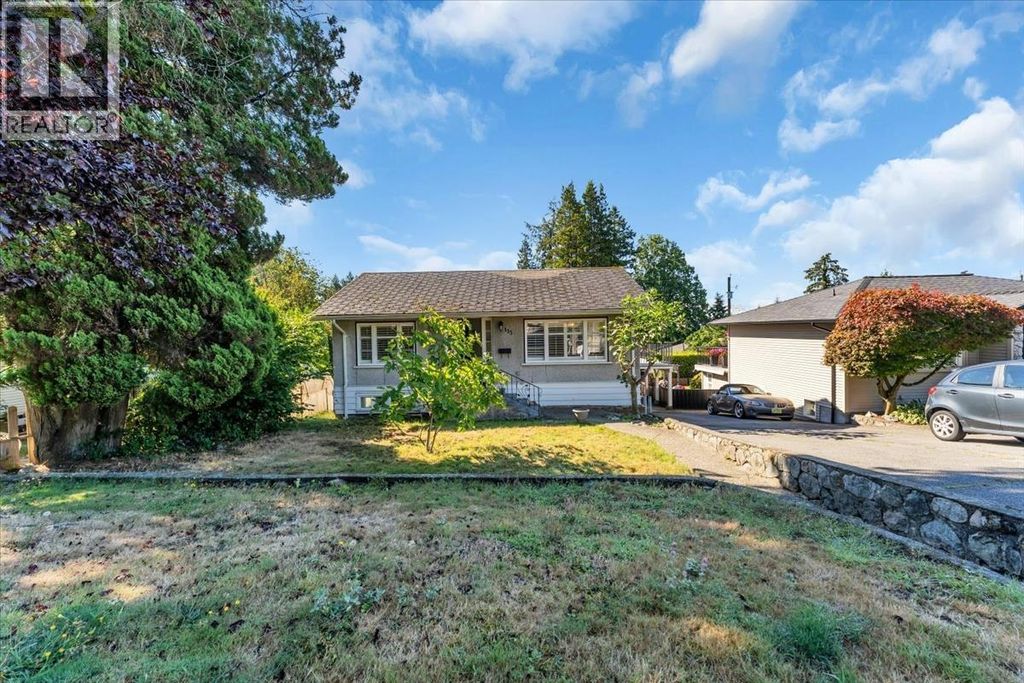 135 E 27 Street, North Vancouver