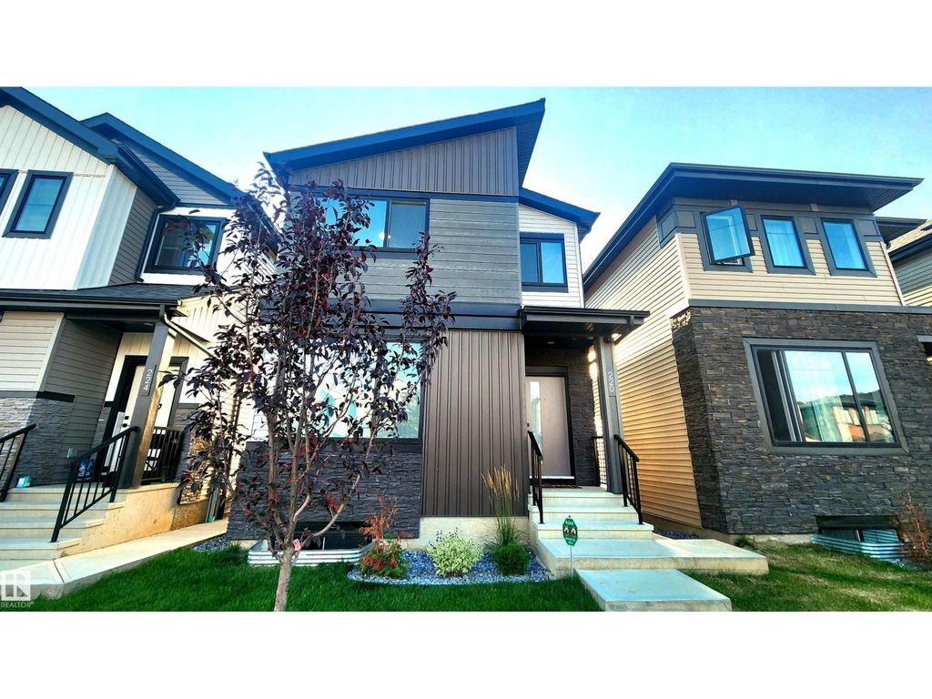 220 28 St Sw, Edmonton