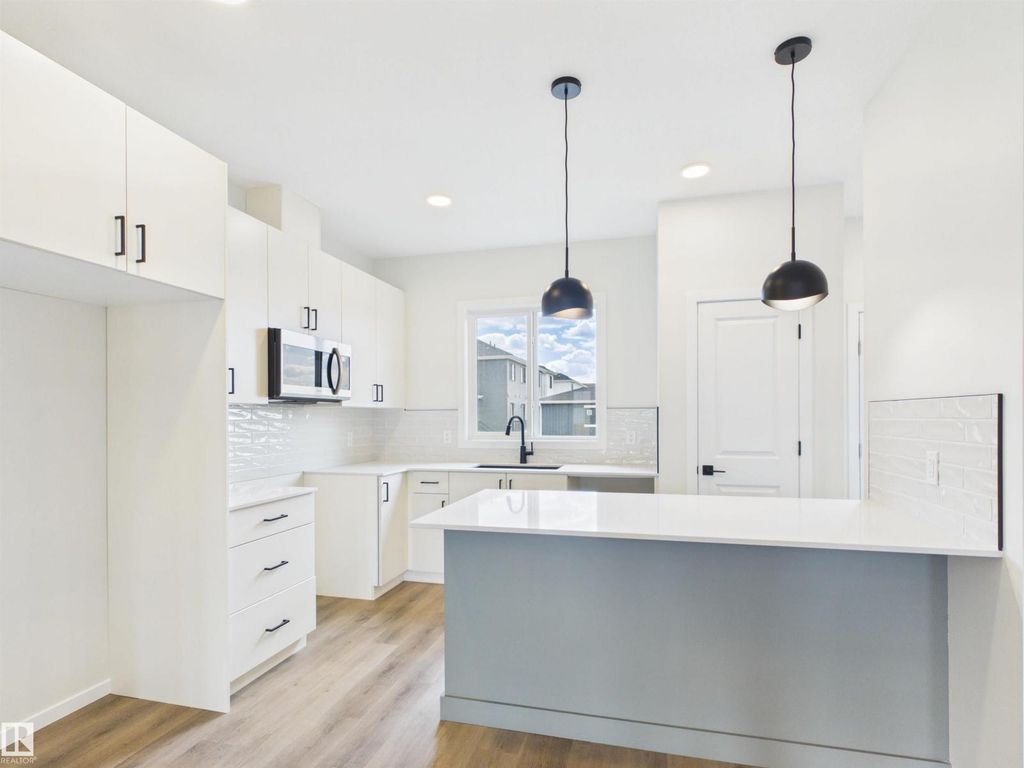 1094 Mcleod Av, Spruce Grove
