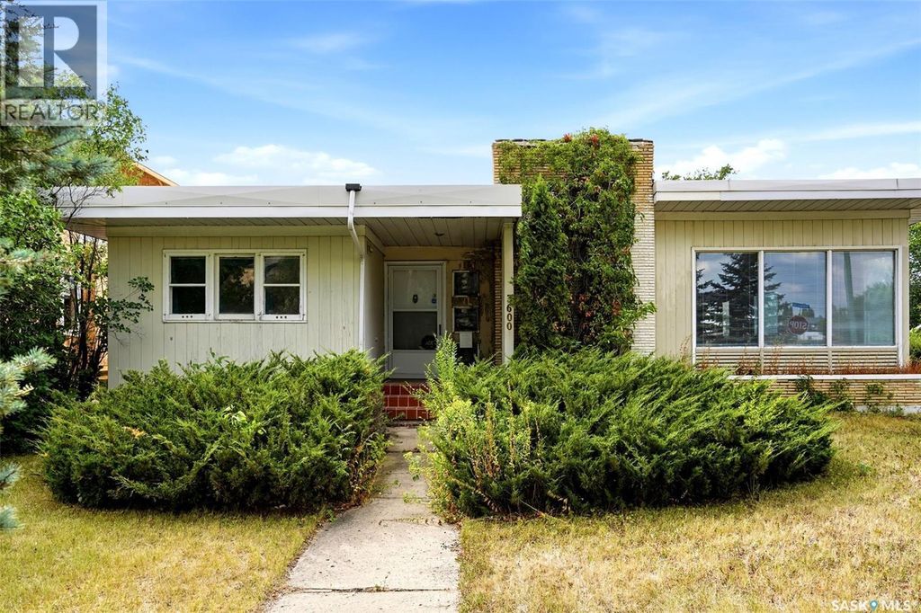 3600 Albert Street, Regina
