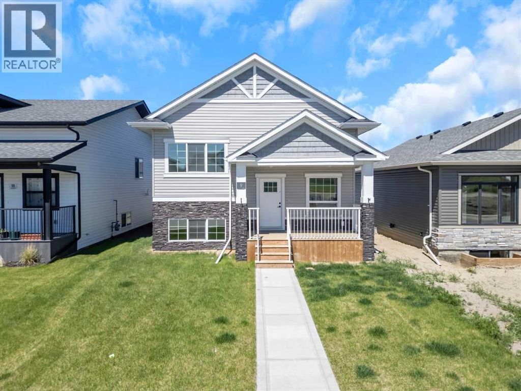 9 Ian Way, Sylvan Lake