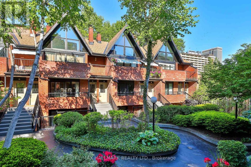 21 - 17 Pembroke Street, Toronto (moss Park)