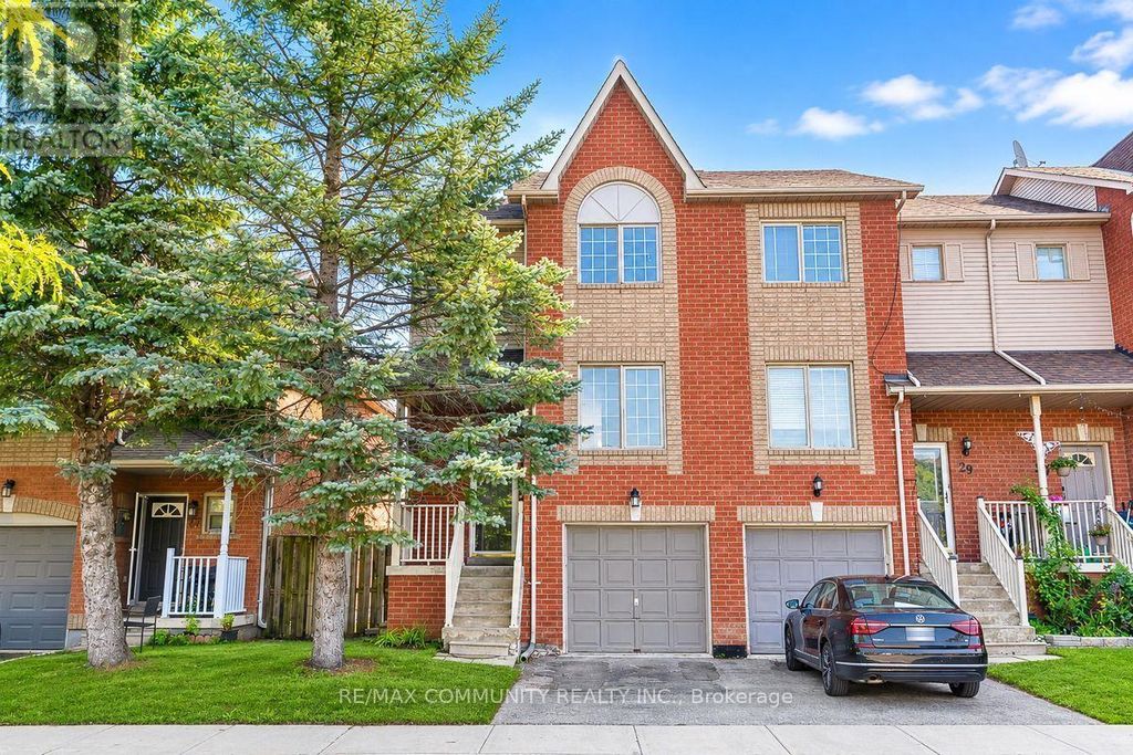 28 - 1867 Kingston Road, Pickering (village East)