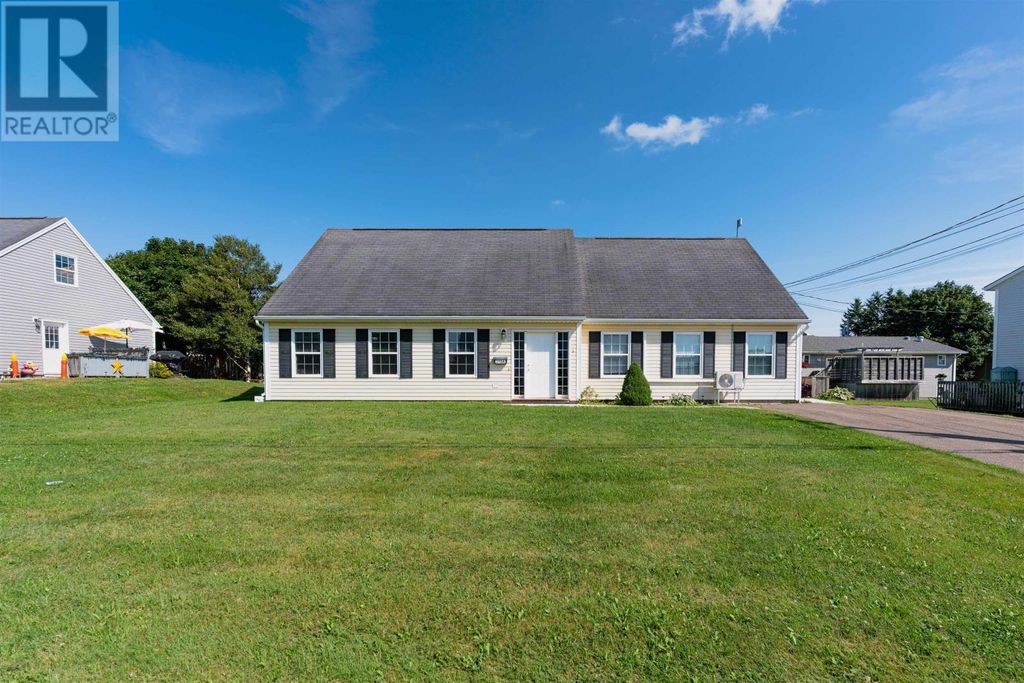 319 Jennifer, Summerside