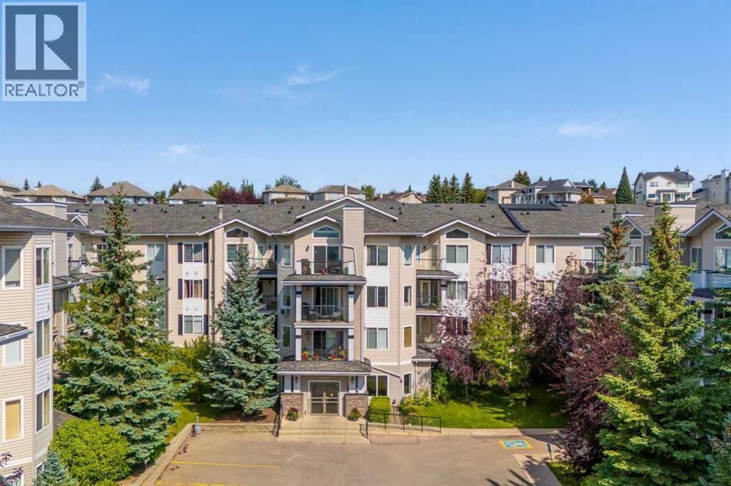 427, 345 Rocky Vista Park Nw, Calgary