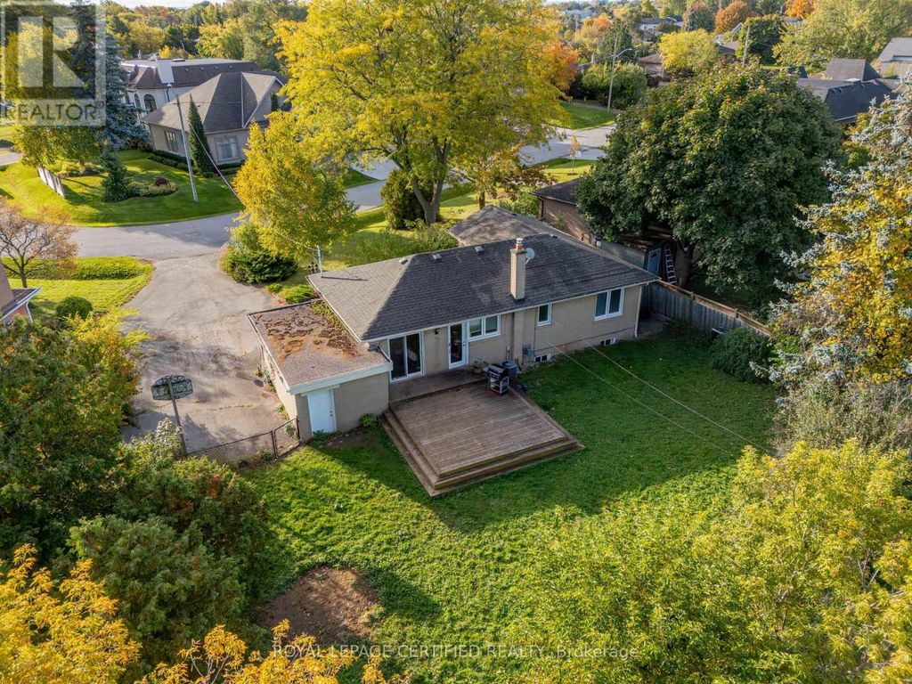 Lower - 1333 Sheldon Avenue, Oakville (wo West)