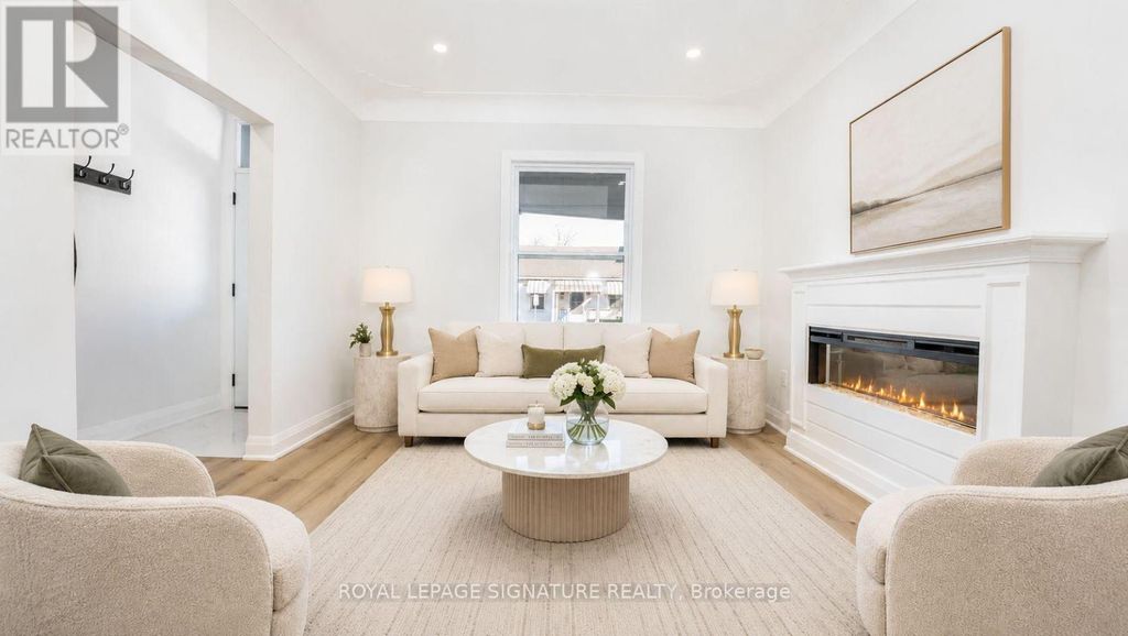 53 1/2 Kinrade Avenue, Hamilton (gibson)