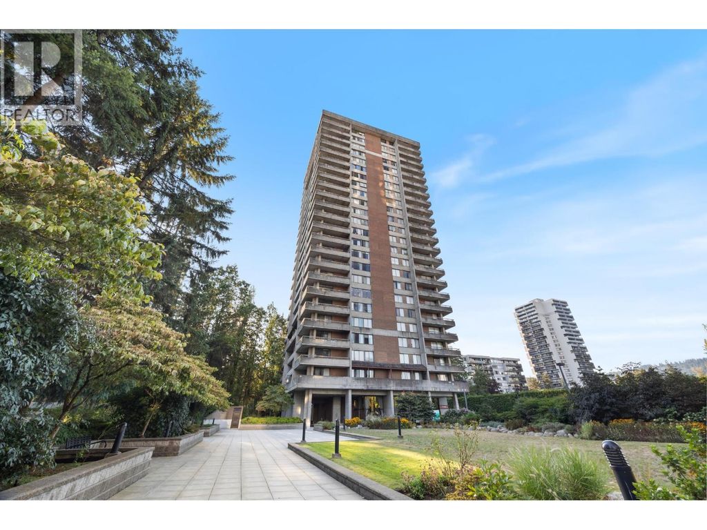1003 3737 Bartlett Court, Burnaby