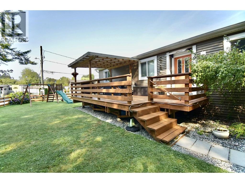 39 1413 Sunshine Coast Highway, Gibsons