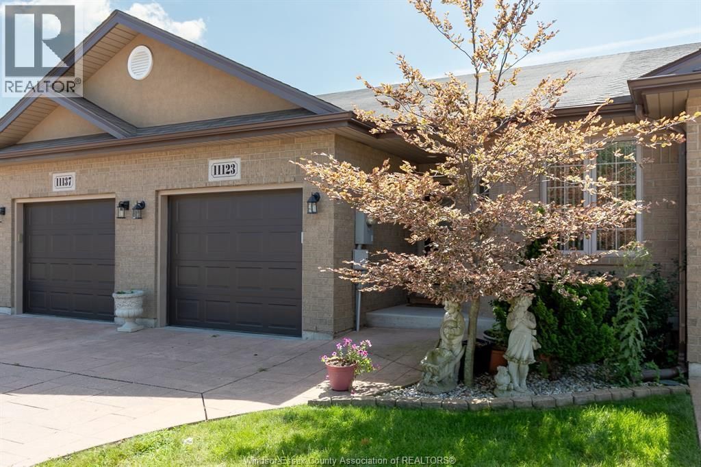 11123 Snowcrest Street, Windsor