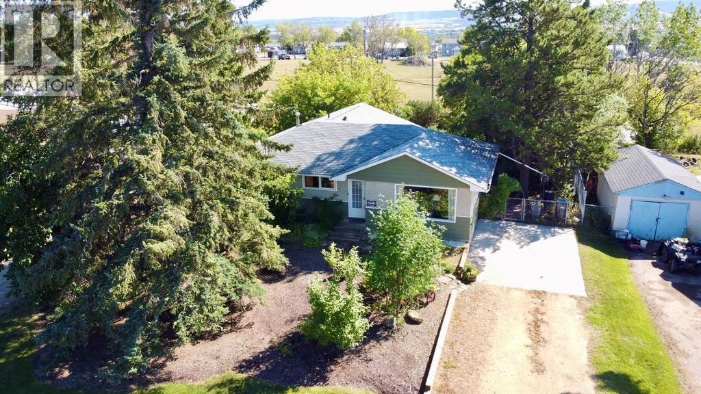 1045 93 Avenue, Dawson Creek