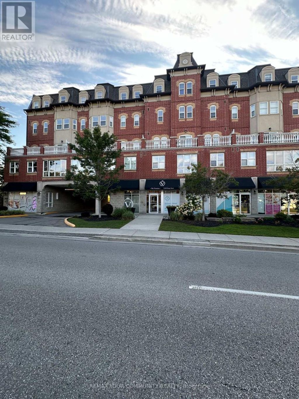 205 - 15450 Yonge Street, Aurora (aurora Heights)