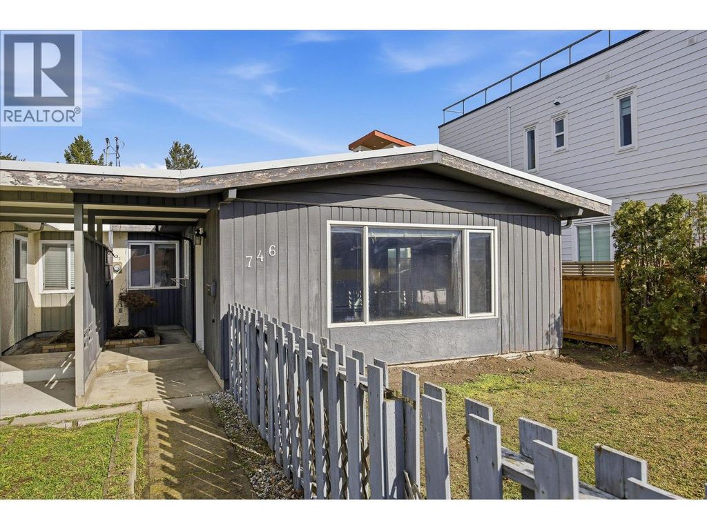 746 Raymer Avenue, Kelowna