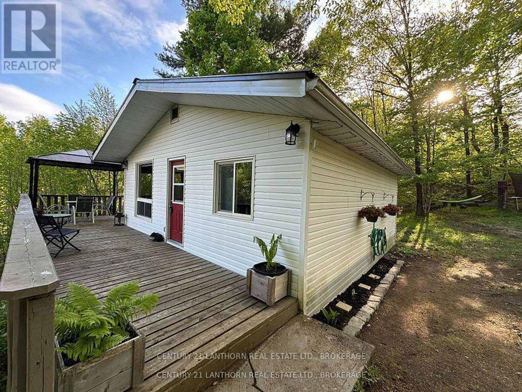 1024 Harrington Lane, Frontenac (frontenac Centre)