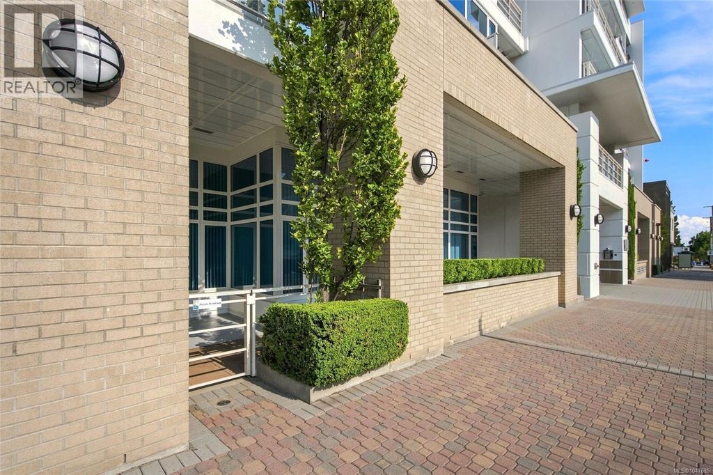 107 38 Front St, Nanaimo