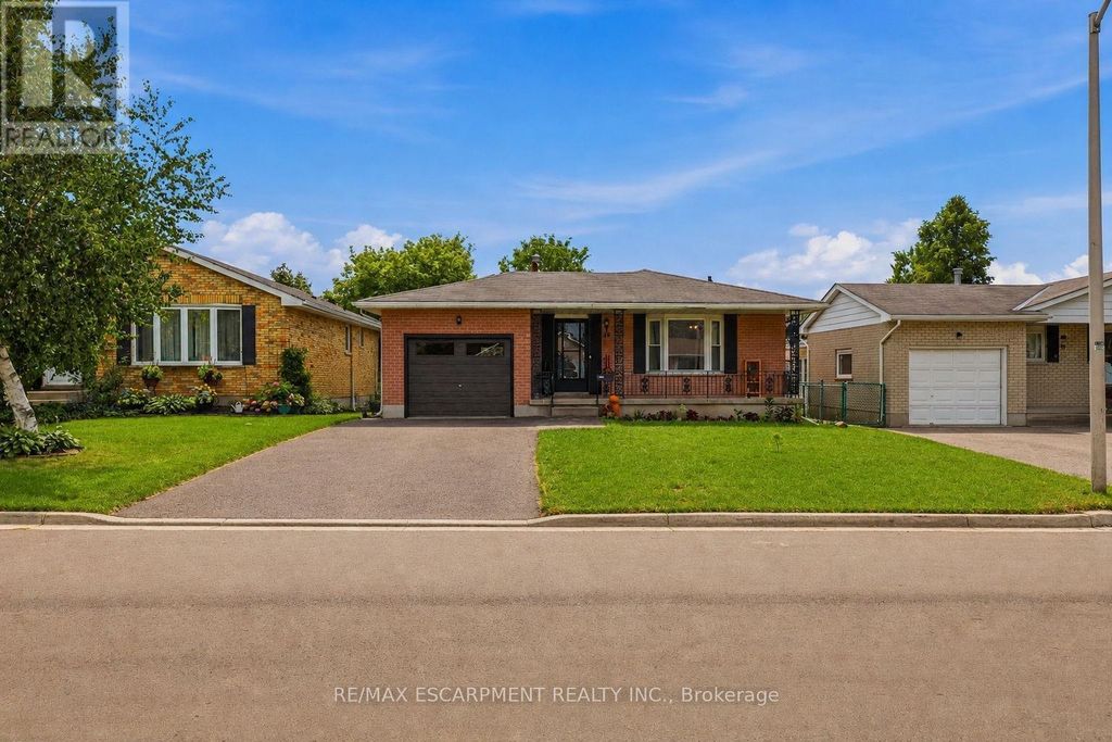 58 Vanier Place, St. Thomas
