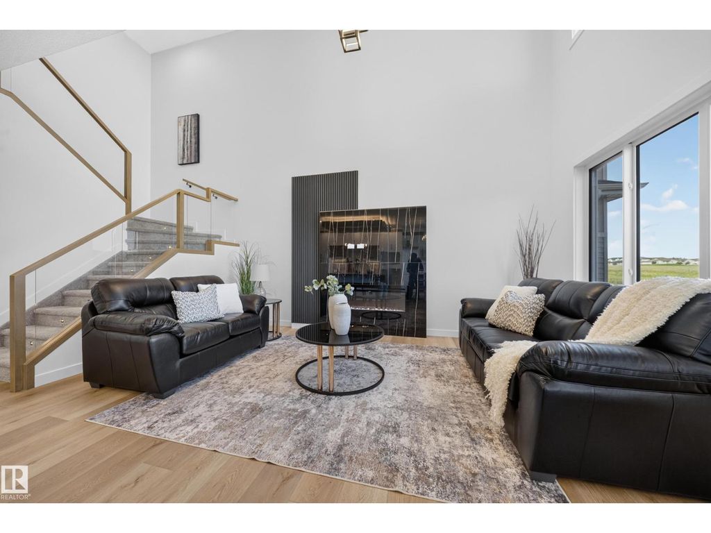 214 Crystal Creek Drive, Leduc
