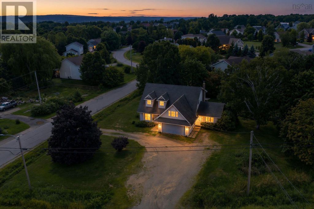 1141 Highway 358, Port Williams