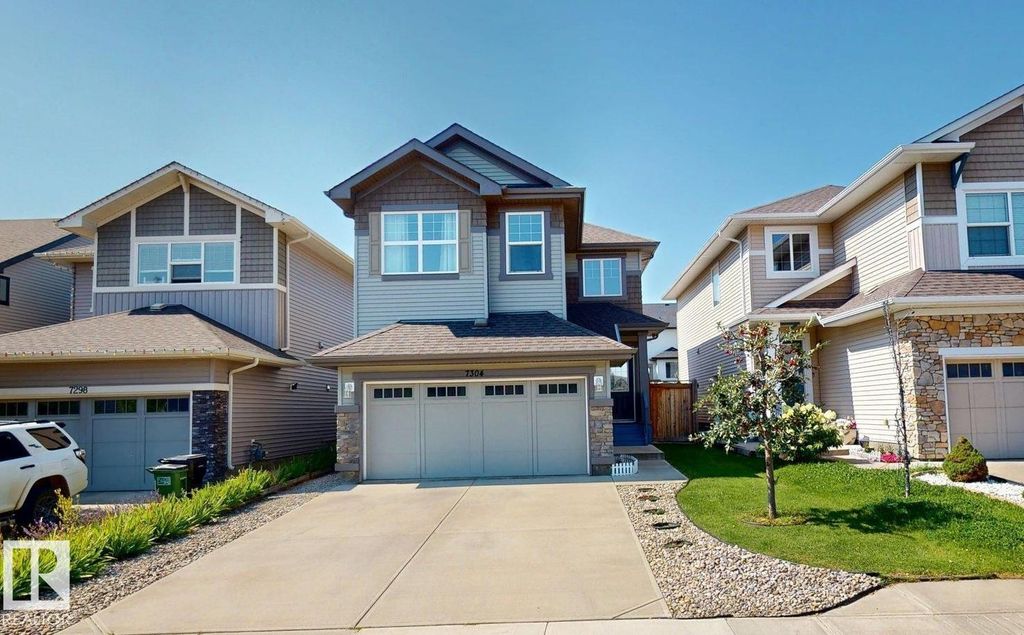 7304 Edgemont Wy Nw Nw, Edmonton