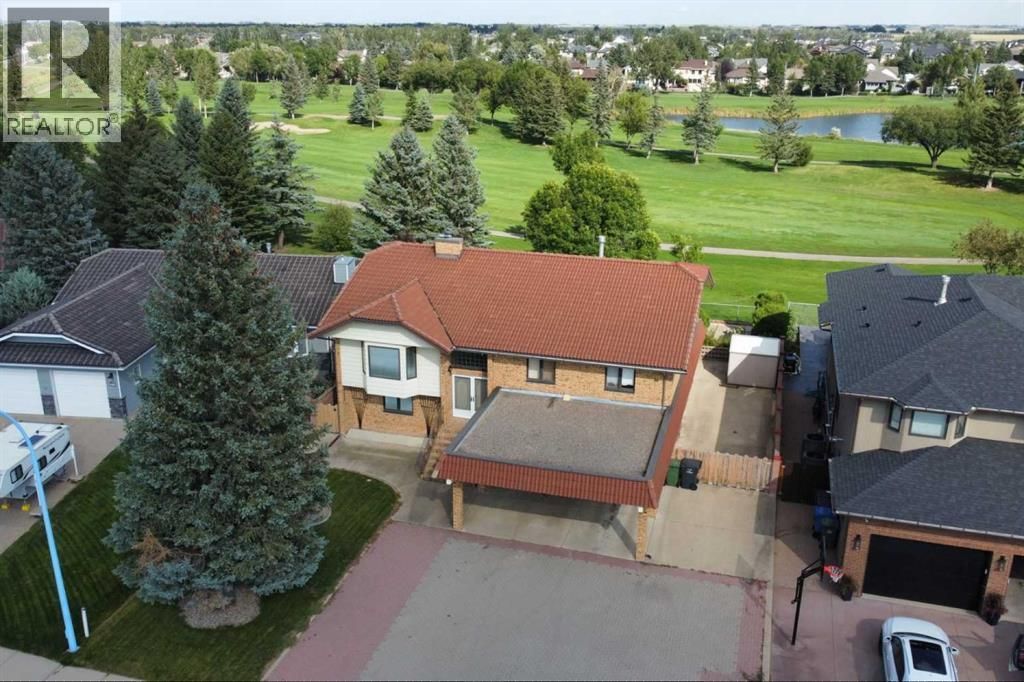 262 Fairway Drive, Coaldale