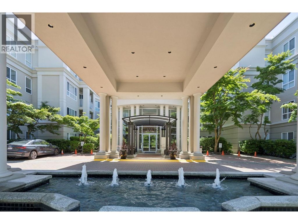 118 3098 Guildford Way, Coquitlam