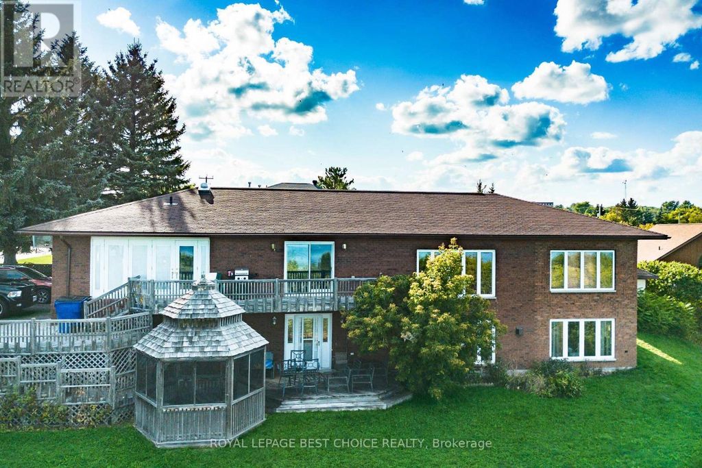 243 Lawlor Street, Temiskaming Shores (haileybury)