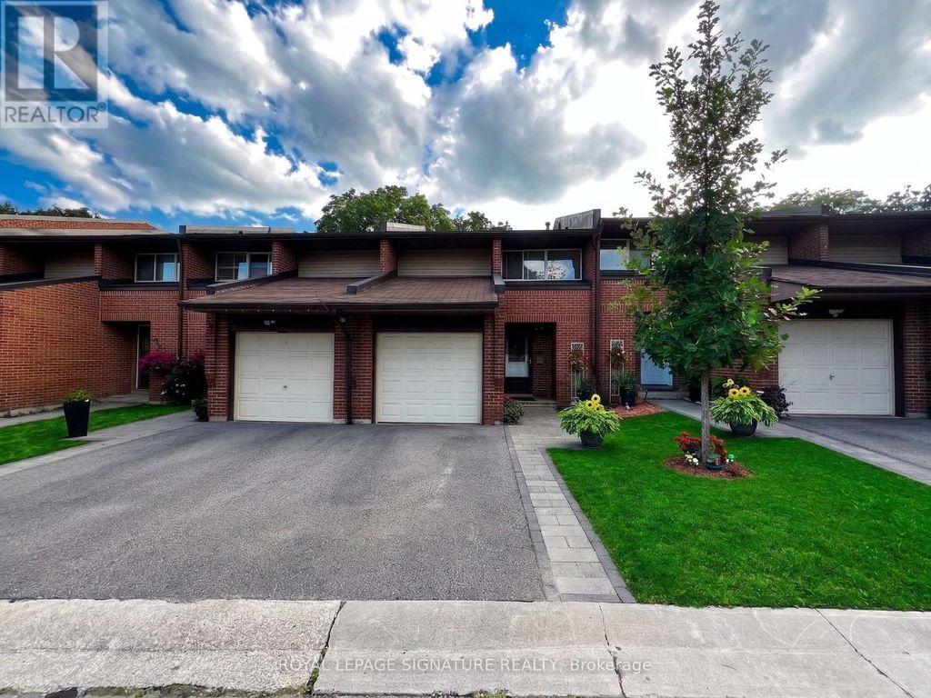 33 - 2301 Derry Road W, Mississauga (meadowvale)