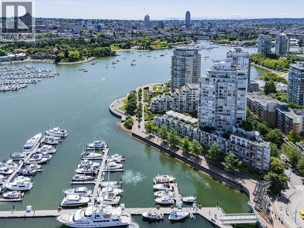 502 1067 Marinaside Crescent, Vancouver