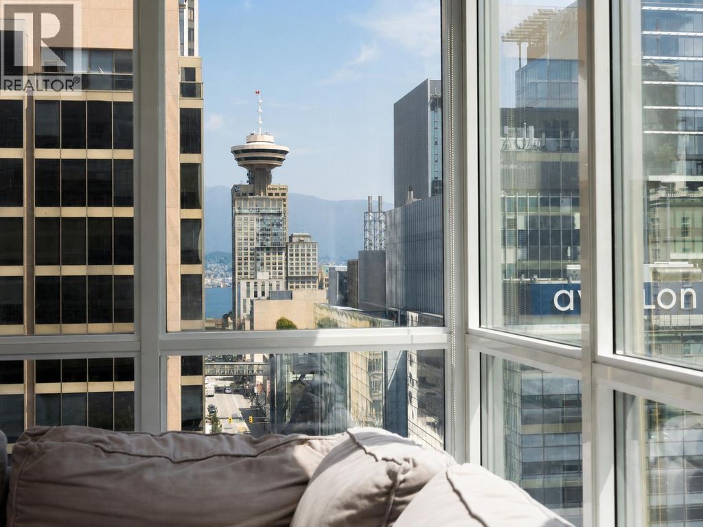 1503 833 Seymour Street, Vancouver