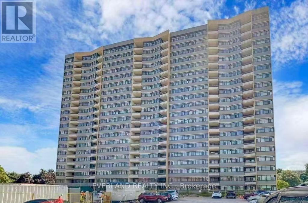 303 - 2050 Bridletowne Circle, Toronto (l'amoreaux)