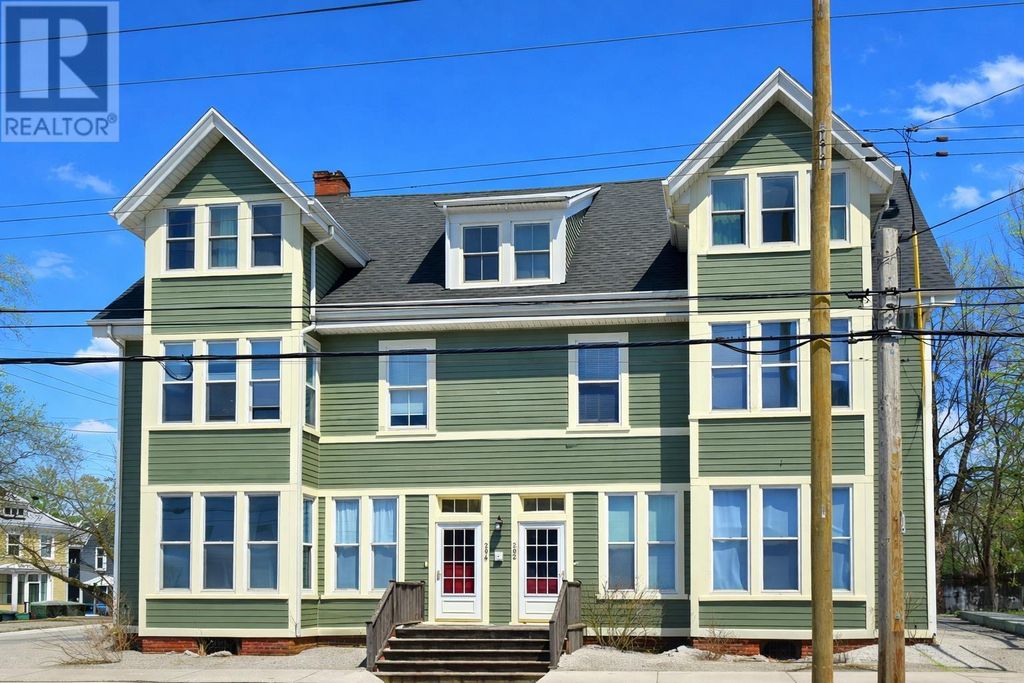 3 2 202 Euston Street, Charlottetown