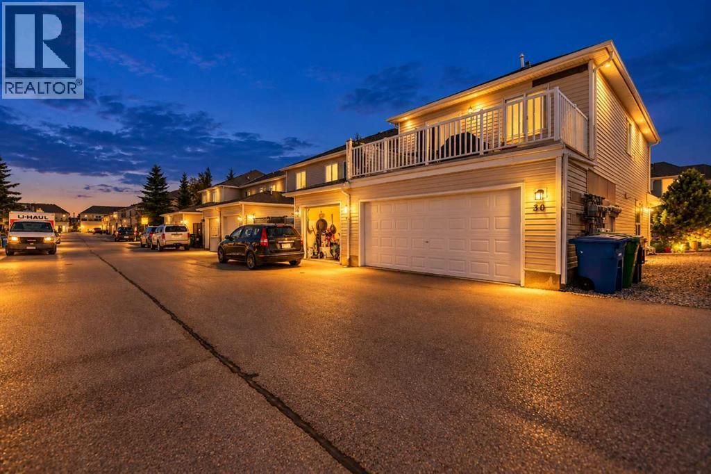 30 Windstone Lane Sw, Airdrie