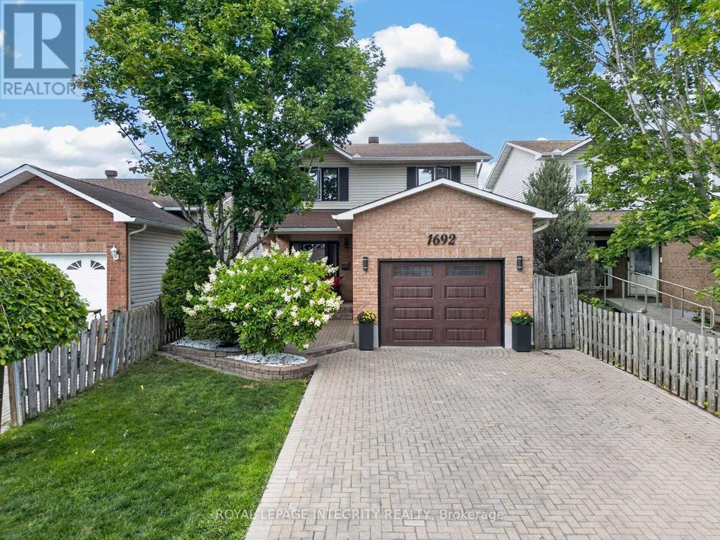 1692 Toulouse Crescent, Ottawa