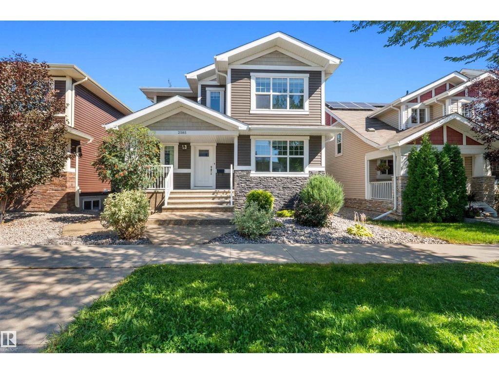 2585 Pegasus Bv Nw, Edmonton