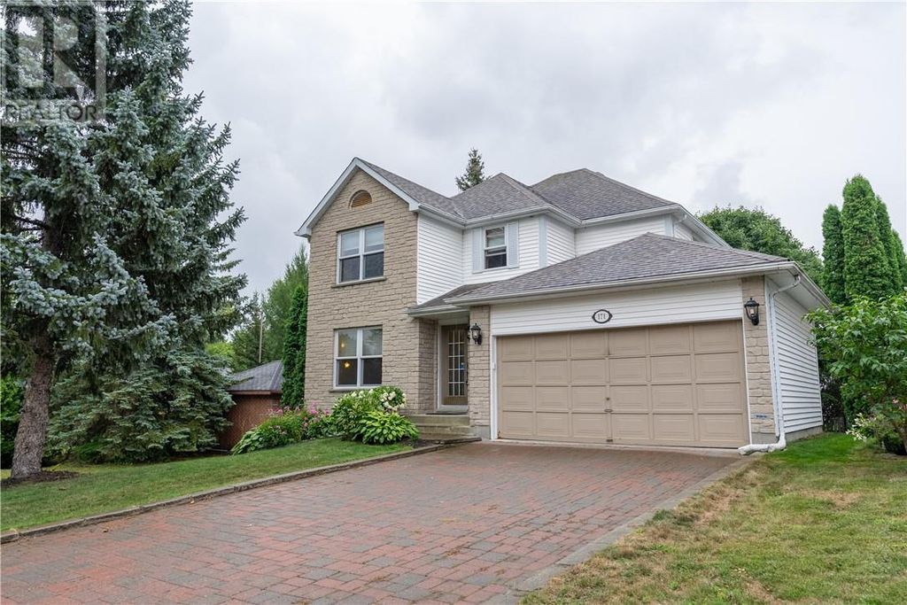 171 Stewart Drive, Sudbury
