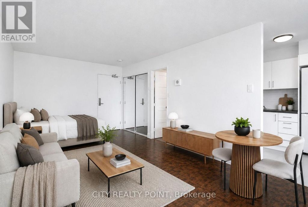 2513 - 33 Isabella Street, Toronto (church-Yonge Corridor)