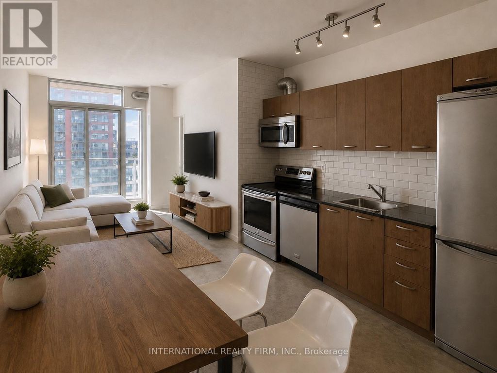 1613 - 150 Sudbury Street, Toronto (little Portugal)