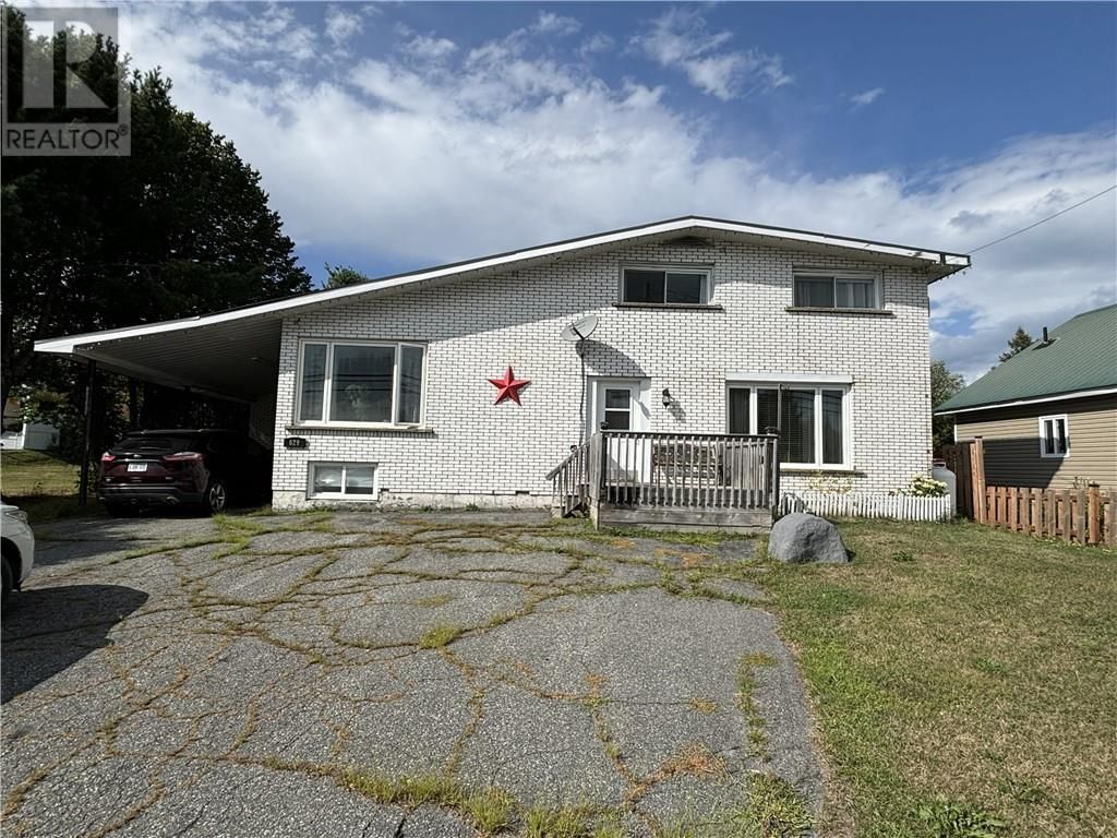 629 Hwy 64, Alban