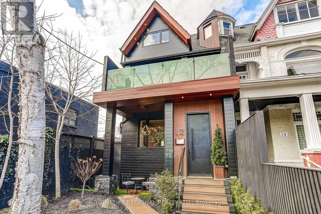 12 Macdonell Avenue, Toronto (roncesvalles)