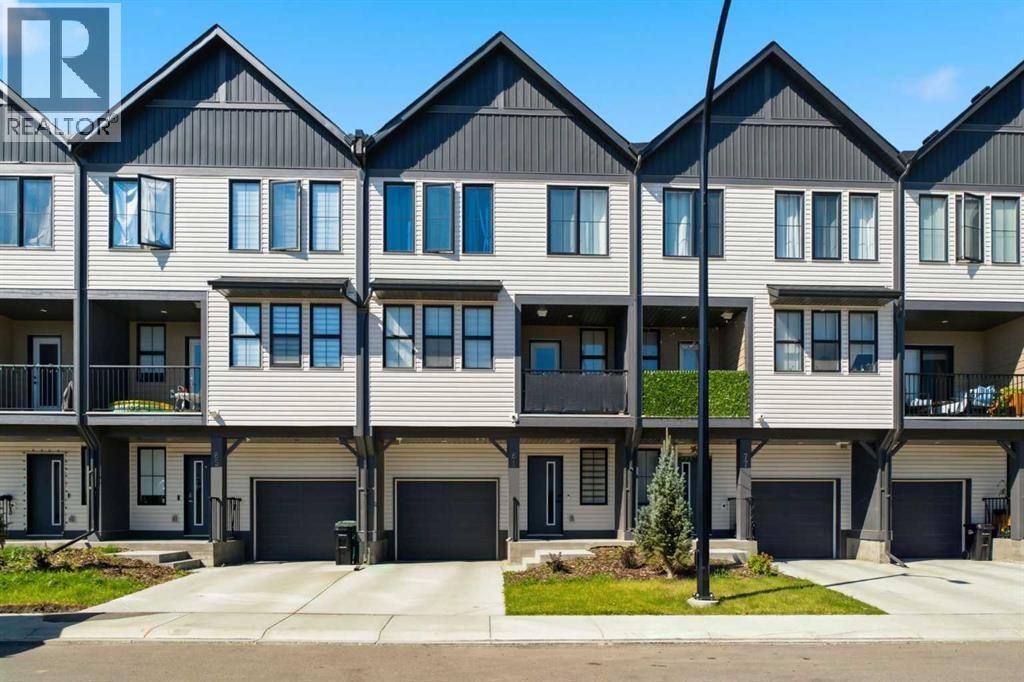 81 South Point Manor Sw, Airdrie