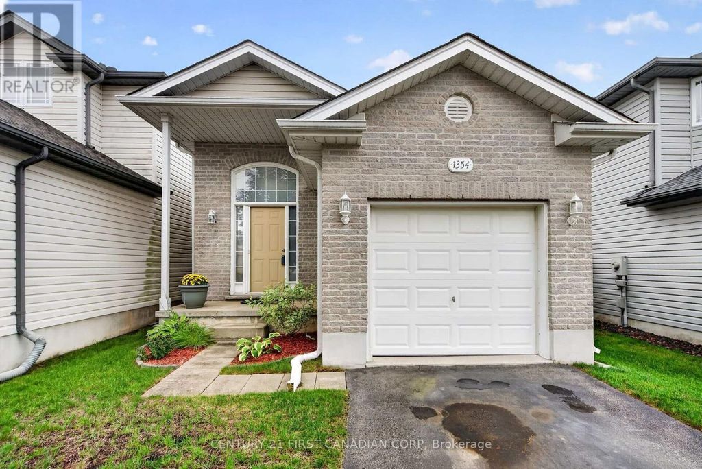 1354 Aspenridge Crescent, London East (east A)