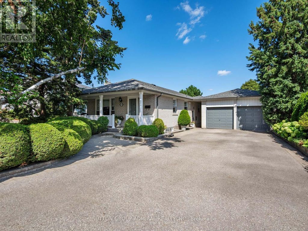 143 Dudley Avenue, Markham (thornhill)