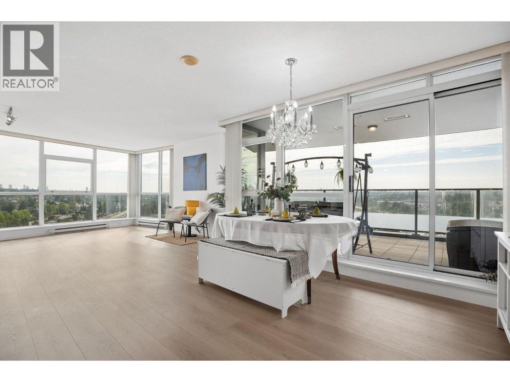 2602 2225 Holdom Avenue, Burnaby