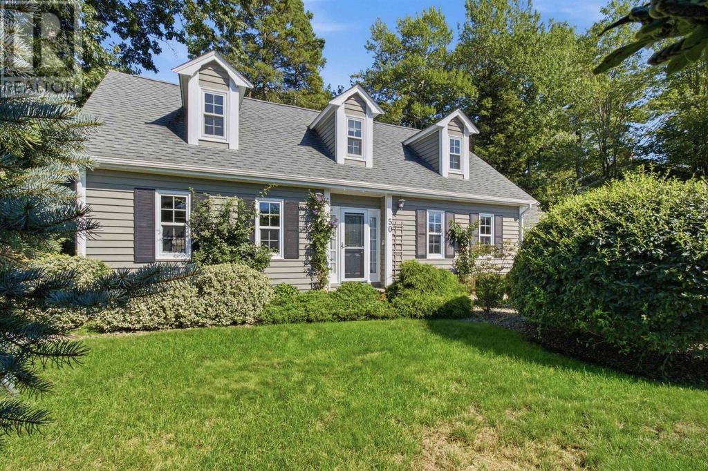 50 Eaglewood Drive, Bedford