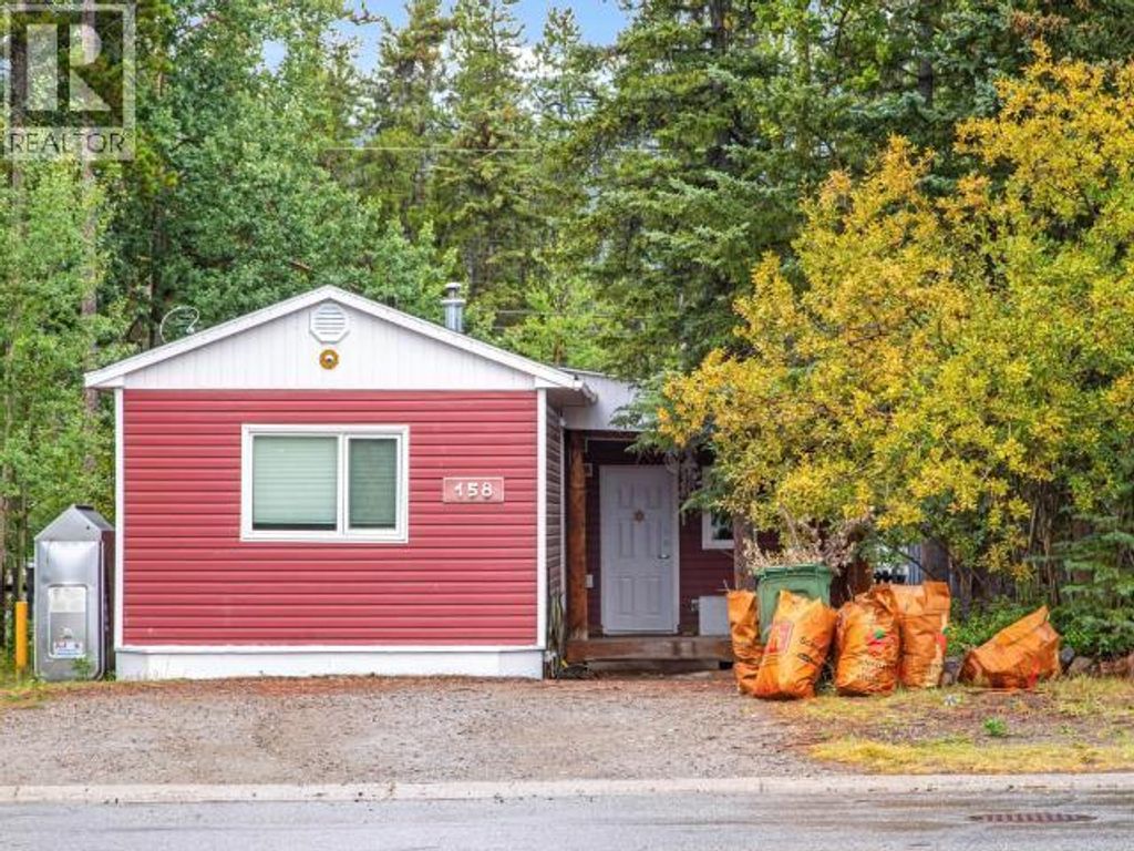 158 Rainbow Road, Whitehorse