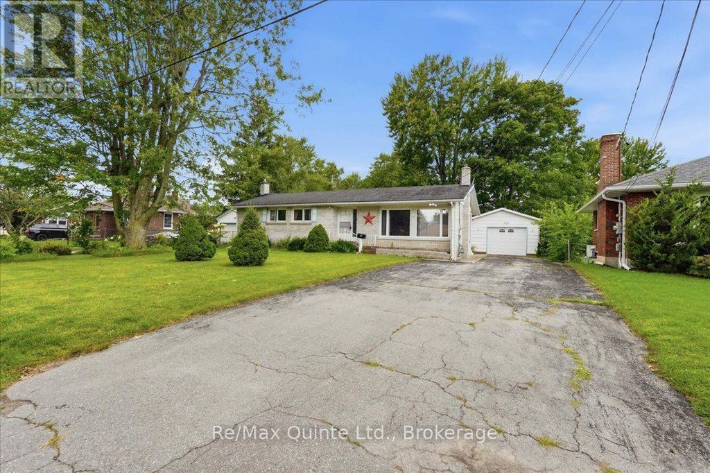 5 Simeon Street, Prince Edward County (picton Ward)