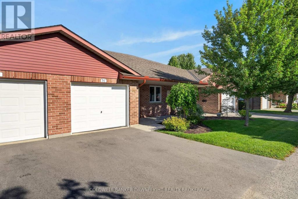 51 - 300 Johnt Street S, Stratford