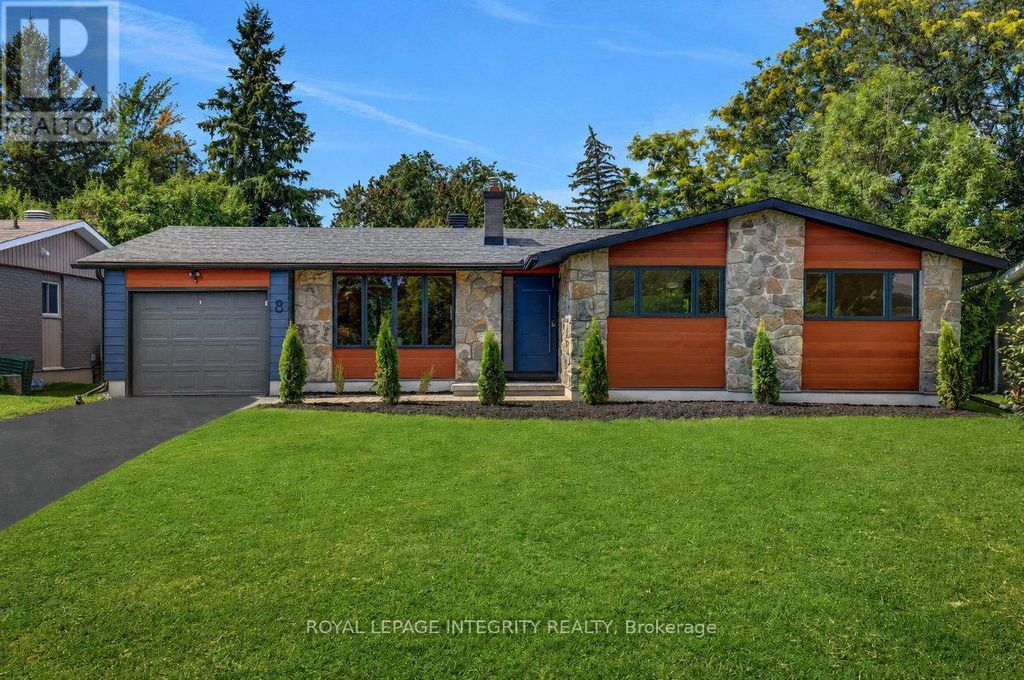 8 Brian Crescent, Ottawa