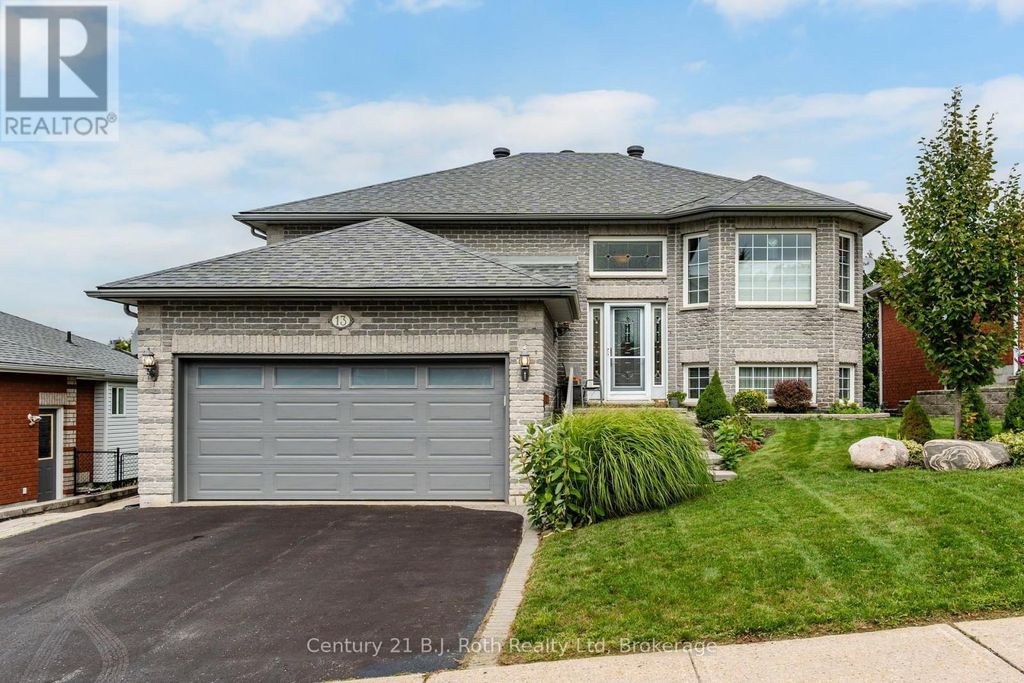 13 Charles Street, Penetanguishene
